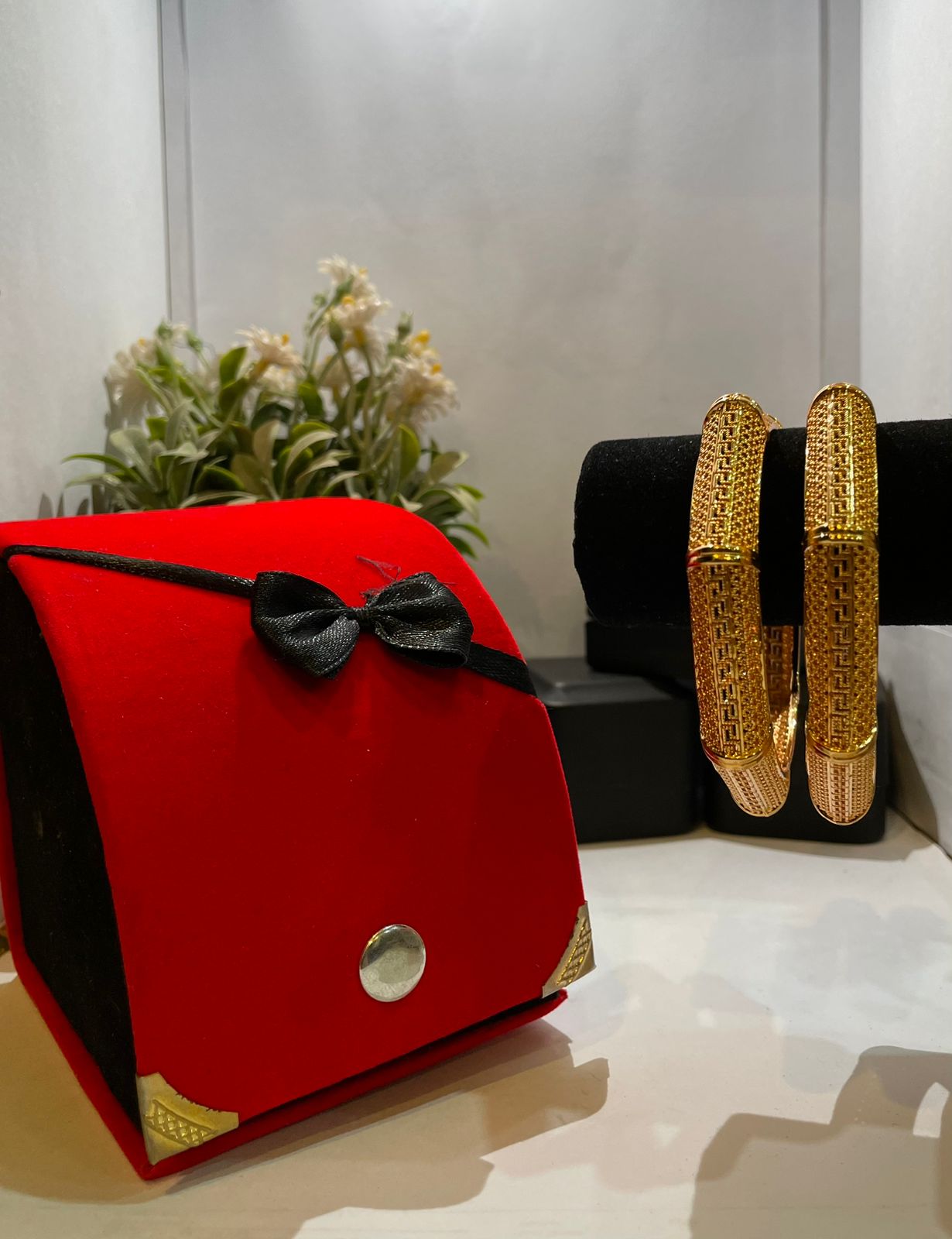 ARTIFICIAL GOLD PLATED KARA