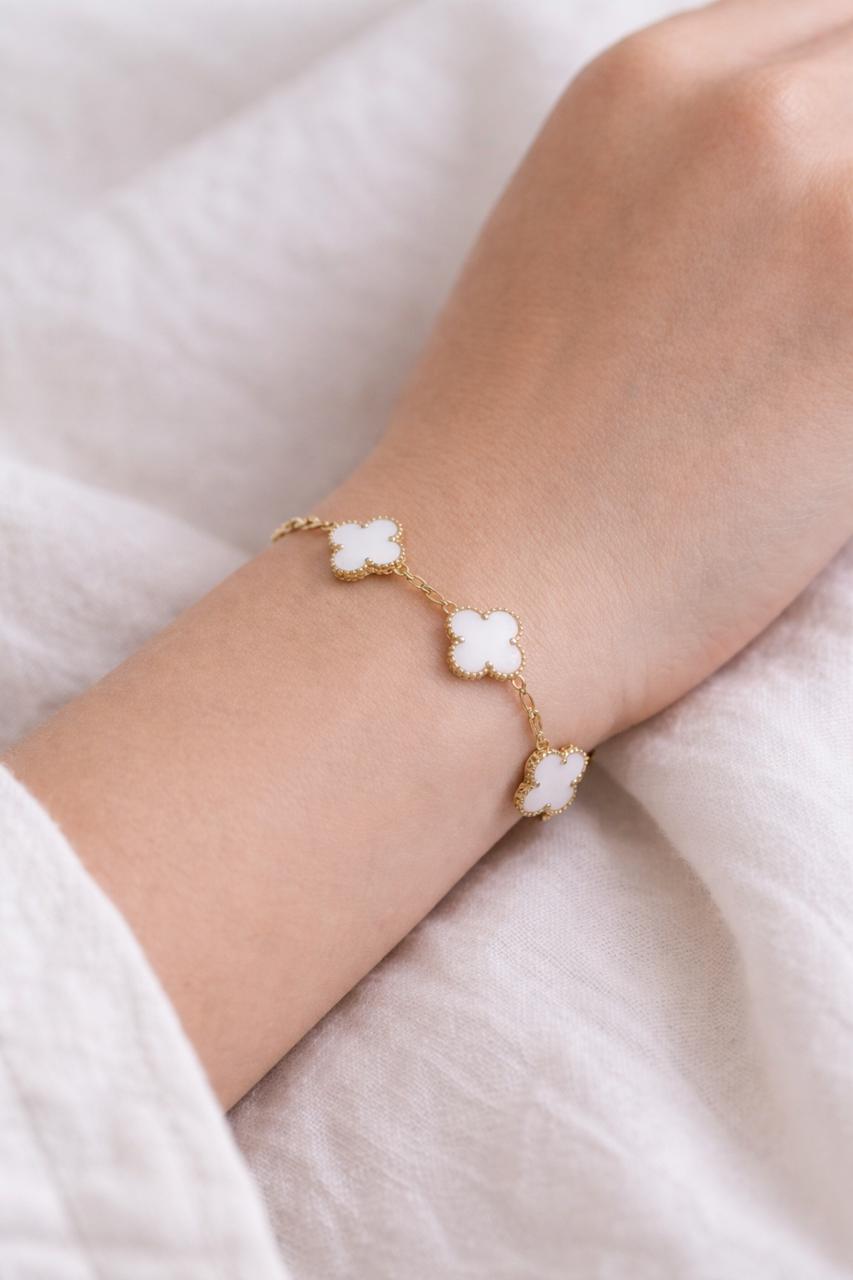 Van Cleef bracelet with 5 motifs