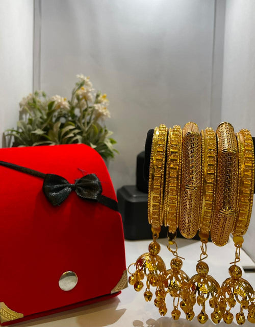 ARTIFICIAL GOLD PLATED 6 BANGLES